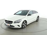 Gebraucht Mercedes CLA200 Shooting Brake Urban 156 PS (114 kW) 2016 Weiß Kombi