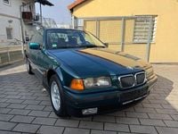 Używany BMW 318 116 KM (85 kW) 1997 Zielony Sedan/Limuzyna