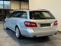 Gebraucht Mercedes E350 265 PS (194 kW) 2011 Silber Kombi