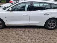 Używany Ford Focus Cool & Connect 120 KM (88 kW) 2019 Biały Sedan/Limuzyna
