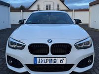 Gebraucht BMW 118 Shadowline 136 PS (100 kW) 2018 Weiß Kleinwagen
