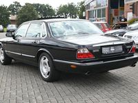 Gebraucht Jaguar XJ8 Sovereign 284 PS (208 kW) 1998 Schwarz Limousine