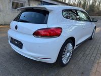 Gebraucht VW Scirocco 160 PS (117 kW) 2009 Weiß Coupé