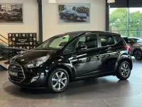 Gebraucht Hyundai i20 Space Plus 125 PS (91 kW) 2019 Schwarz Kleinwagen