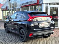 Gebraucht Mitsubishi Eclipse Cross Active 148 PS (108 kW) 2019 Schwarz SUV