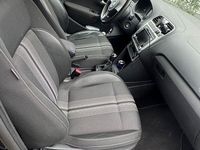 Gebraucht VW Polo Trendline 69 PS (50 kW) 2012 Schwarz Kleinwagen