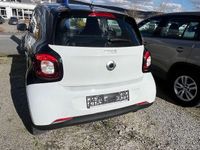 Gebraucht Smart ForFour Basis 71 PS (52 kW) 2018 Schwarz Kleinwagen