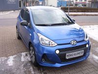 Gebraucht Hyundai i10 Passion Plus 67 PS (49 kW) 2018 Blau Kleinwagen