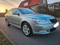 Gebraucht Skoda Octavia Elegance 160 PS (117 kW) 2010 Grün Limousine
