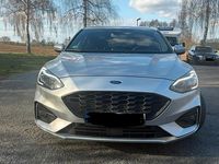 Gebraucht Ford Focus ST-Line 150 PS (110 kW) 2019 Silber Kleinwagen