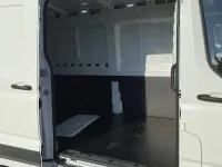 Neu Maxus V90 147 PS (108 kW) 2026 Weiß Van