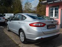 Gebraucht Ford Mondeo Trend 160 PS (117 kW) 2015 Silber Limousine