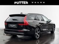 Gebraucht Volvo V60 Plus 398 PS (292 kW) 2024 Onyx black / metallic Kombi