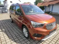 Gebraucht Opel Combo Life Ultimate 131 PS (96 kW) 2022 Grau Van / Kleinbus