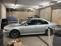 Gebraucht BMW 525 163 PS (119 kW) 2001 Silber Limousine