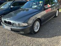 Gebraucht BMW 523 170 PS (125 kW) 2000 Grau Kombi