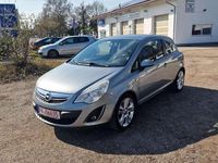 Gebraucht Opel Corsa 87 PS (63 kW) 2012 Silbersee/perl silber (m2) Kleinwagen