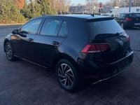 Używany VW Golf VII Join 150 KM (110 kW) 2018 Czarny Hatchback