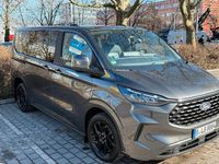 Gebraucht Ford Tourneo Titanium 170 PS (125 kW) 2024 Grau Van / Kleinbus
