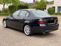 gebraucht BMW 320 E90 D Leder•Navi.Schiebedach TÜV 11/25