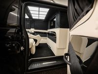 Gebraucht Mercedes V300 237 PS (174 kW) 2024 Schwarz Van / Kleinbus