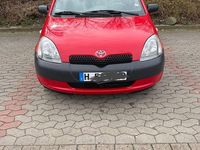 Gebraucht Toyota Yaris Eco 68 PS (50 kW) 2000 Rot Limousine