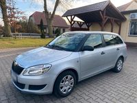 Gebraucht Skoda Fabia 75 PS (55 kW) 2011 Silber Kombi