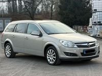 Gebraucht Opel Astra 116 PS (85 kW) 2010 Beige Kombi