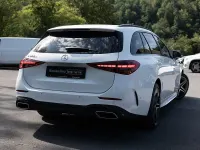 Gebraucht Mercedes C300e AMG 204 PS (150 kW) 2025 Weiss unilack polarweiß Kombi