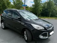 Usado Ford Kuga 140 HP (102 kW) 2013 Preto SUV