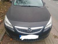 Gebraucht Opel Astra 140 PS (102 kW) 2012 Schwarz Limousine