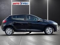 Gebraucht Renault Mégane III Authentique 110 PS (80 kW) 2015 Schwarz Kleinwagen