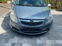 Usata Opel Corsa 80 CV (58 kW) 2009 Utilitaria
