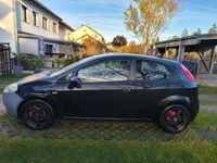 Gebraucht Fiat Grande Punto 65 PS (47 kW) 2009 Schwarz Kleinwagen