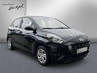 Gebraucht Hyundai i10 Select 67 PS (49 kW) 2023 Schwarz Kleinwagen