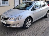 Gebraucht Opel Astra 120 PS (88 kW) 2011 Silber Limousine