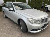 Gebraucht Mercedes C200 136 PS (100 kW) 2012 Grau Kombi