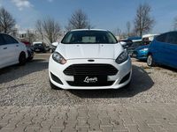 Gebraucht Ford Fiesta Trend 60 PS (44 kW) 2014 Weiß Kleinwagen
