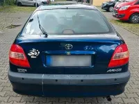 Gebraucht Toyota Avensis 129 PS (94 kW) 2002 Blau Kombi