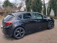 Gebraucht Opel Astra 181 PS (133 kW) 2010 Schwarz Limousine