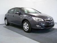 Gebraucht Opel Astra Eco 101 PS (74 kW) 2012 Grau (metallic) Limousine