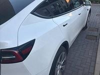 Gebraucht Tesla Model Y Standard Range 150 kW (204 PS) 2023 Weiß SUV