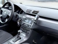 Gebraucht VW Passat 170 PS (125 kW) 2011 Weiß Kombi