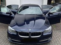 Gebraucht BMW 523 204 PS (150 kW) 2011 Blau Limousine