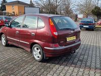 Gebraucht Nissan Almera Tino Acenta+ 116 PS (85 kW) 2005 Violett Van / Kleinbus