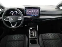 Neu VW Golf VIII R-line 204 PS (150 kW) 2026 Crystal ice blue metallic Kombi