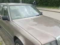 Gebraucht Mercedes E230 132 PS (97 kW) 1987 Kombi