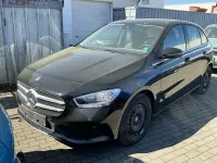 Usata Mercedes E250 218 CV (160 kW) 2022 Nero Berlina