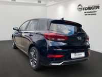 Gebraucht Hyundai i30 Advantage 101 PS (74 kW) 2025 Schwarz Limousine