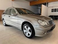Gebraucht Mercedes C200 122 PS (89 kW) 2006 Silber Limousine